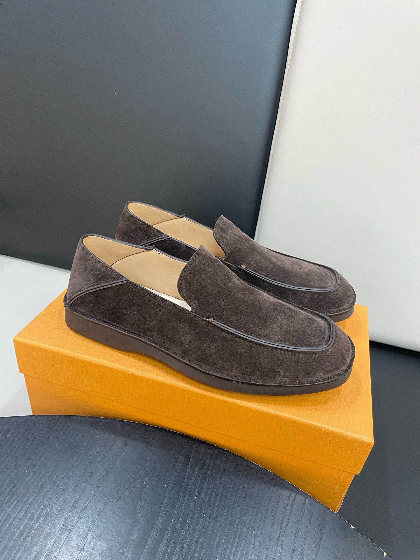 토즈 TOD'S 로퍼
