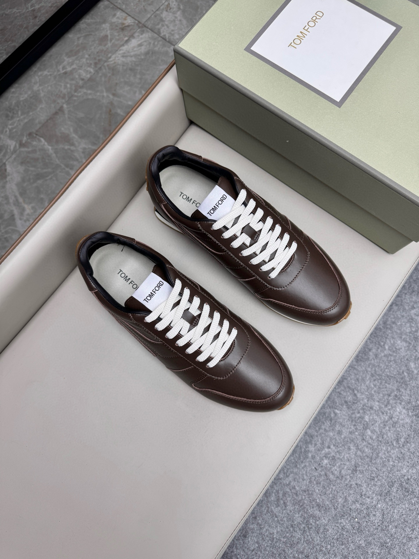 톰 포드 Tom Ford 스니커즈