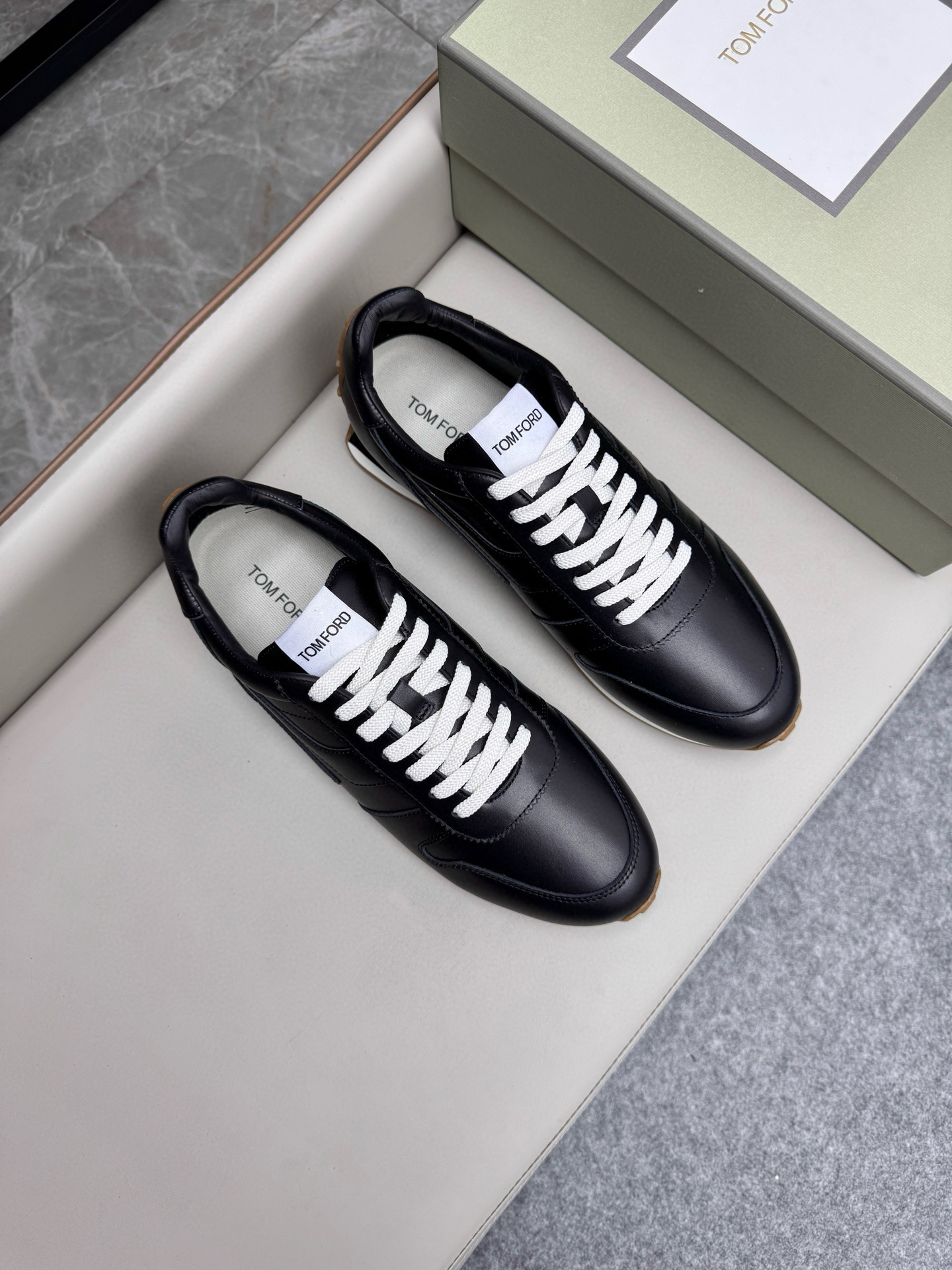 톰 포드 Tom Ford 스니커즈
