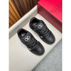 발렌티노 Valentino 스니커즈