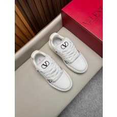 발렌티노 Valentino 스니커즈