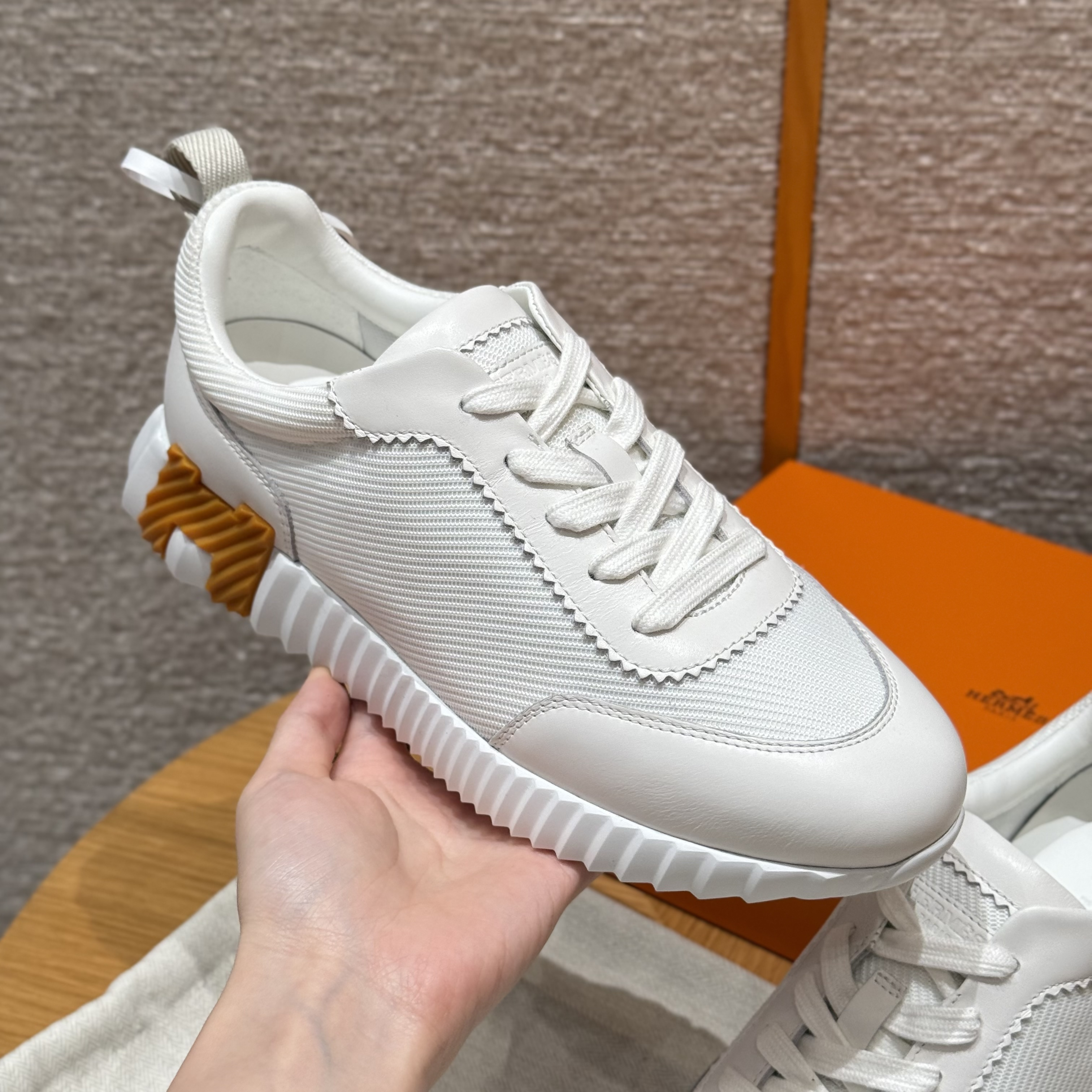 에르메스 Hermes 625 Bouncing 스니커즈 Goatskin mesh netting&White