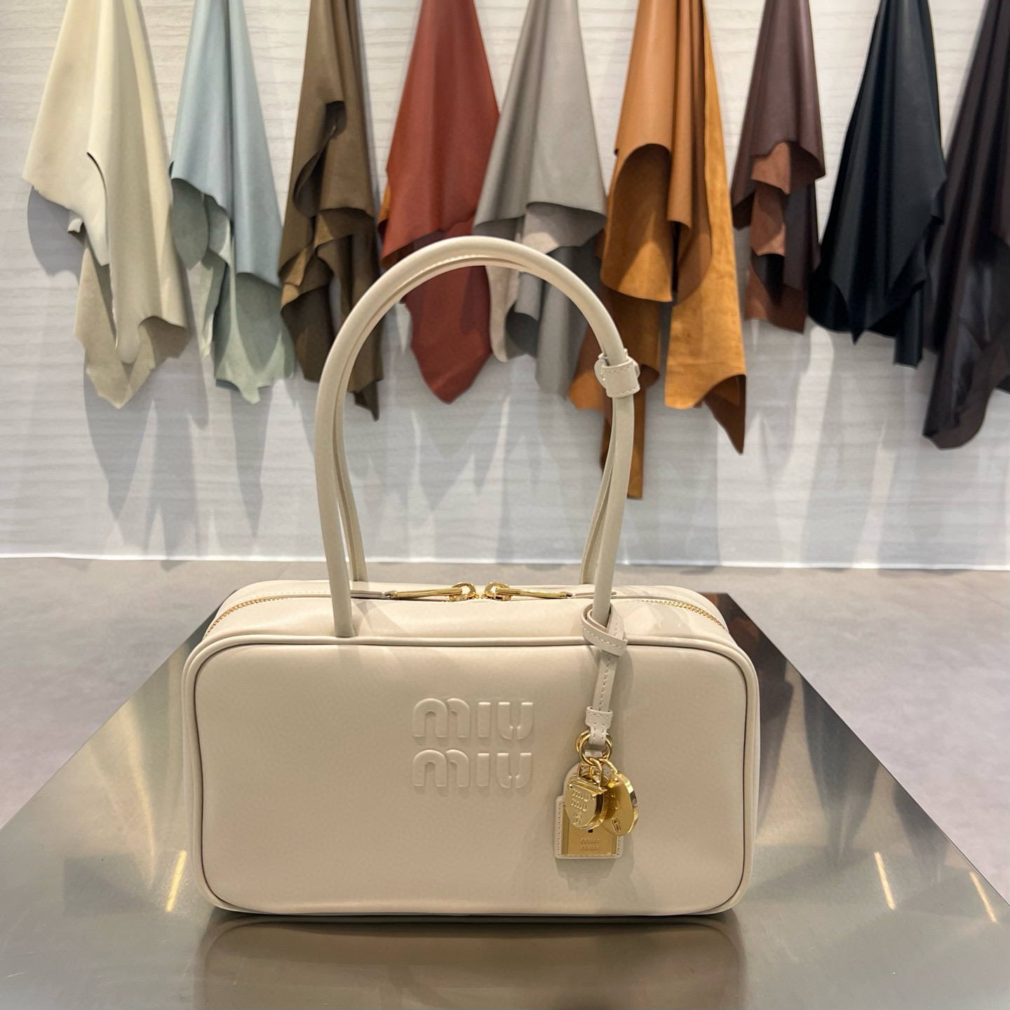 미우 미우 Miu Miu 5BB172 Beau leather top-handle bag White 30cm