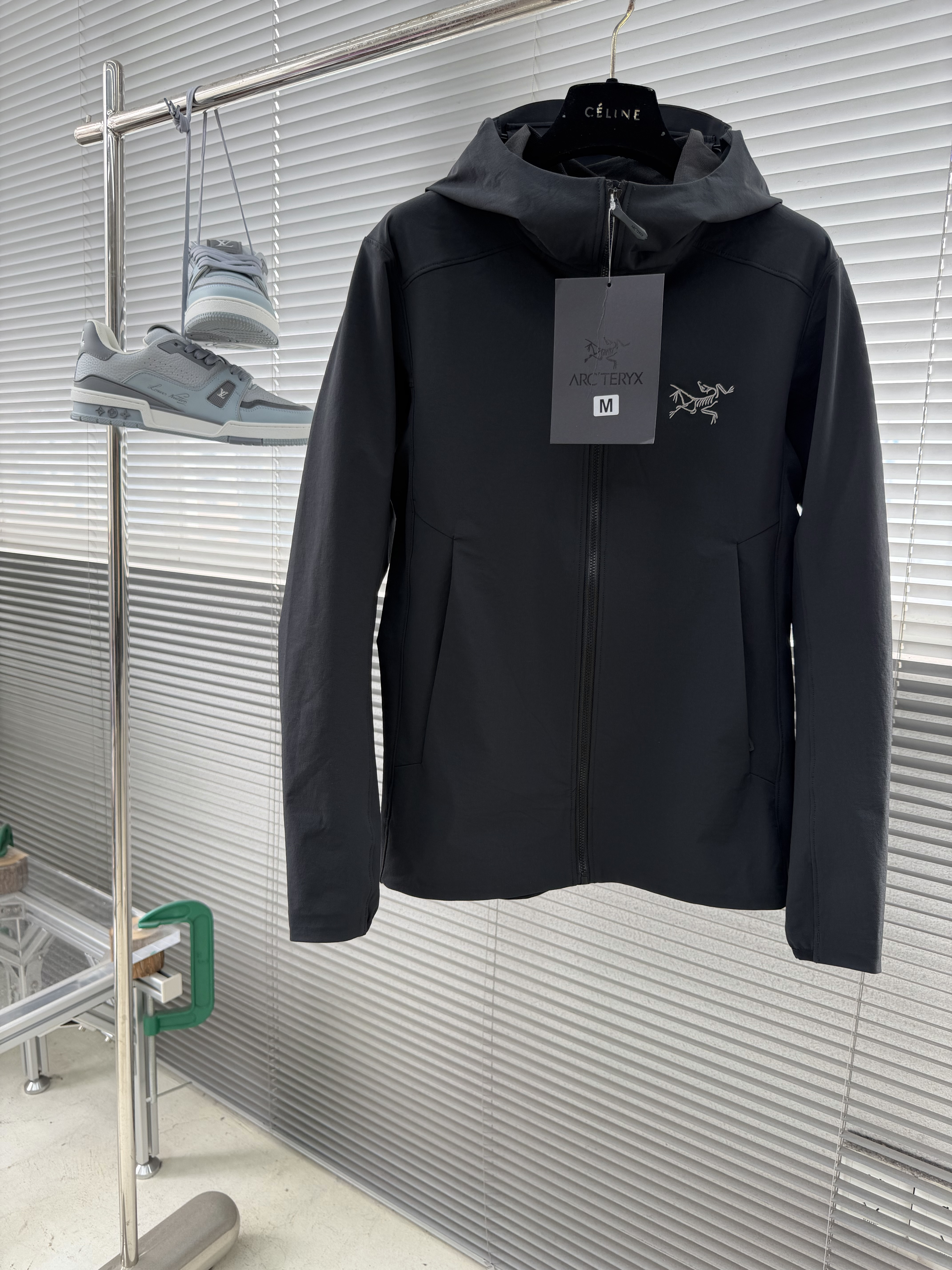 아크테릭스 ARC'TERYX 재킷