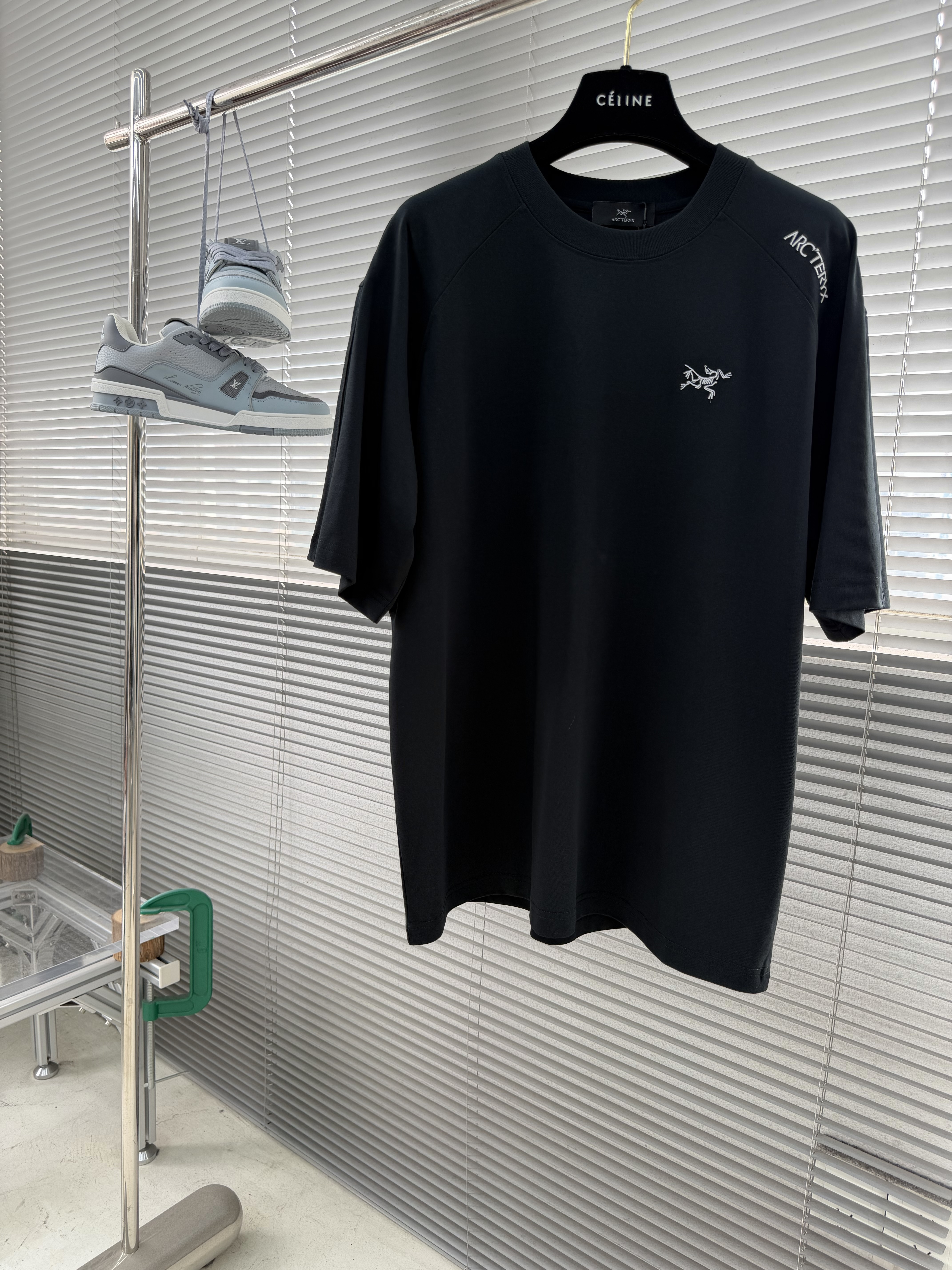 아크테릭스 ARC'TERYX 반팔 티셔츠