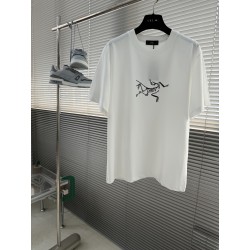 아크테릭스 ARC'TERYX 반팔 티셔츠