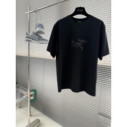 아크테릭스 ARC'TERYX 반팔 티셔츠