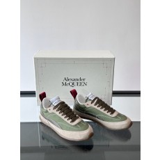 Alexander McQueen 스니커즈