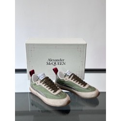 Alexander McQueen 스니커즈
