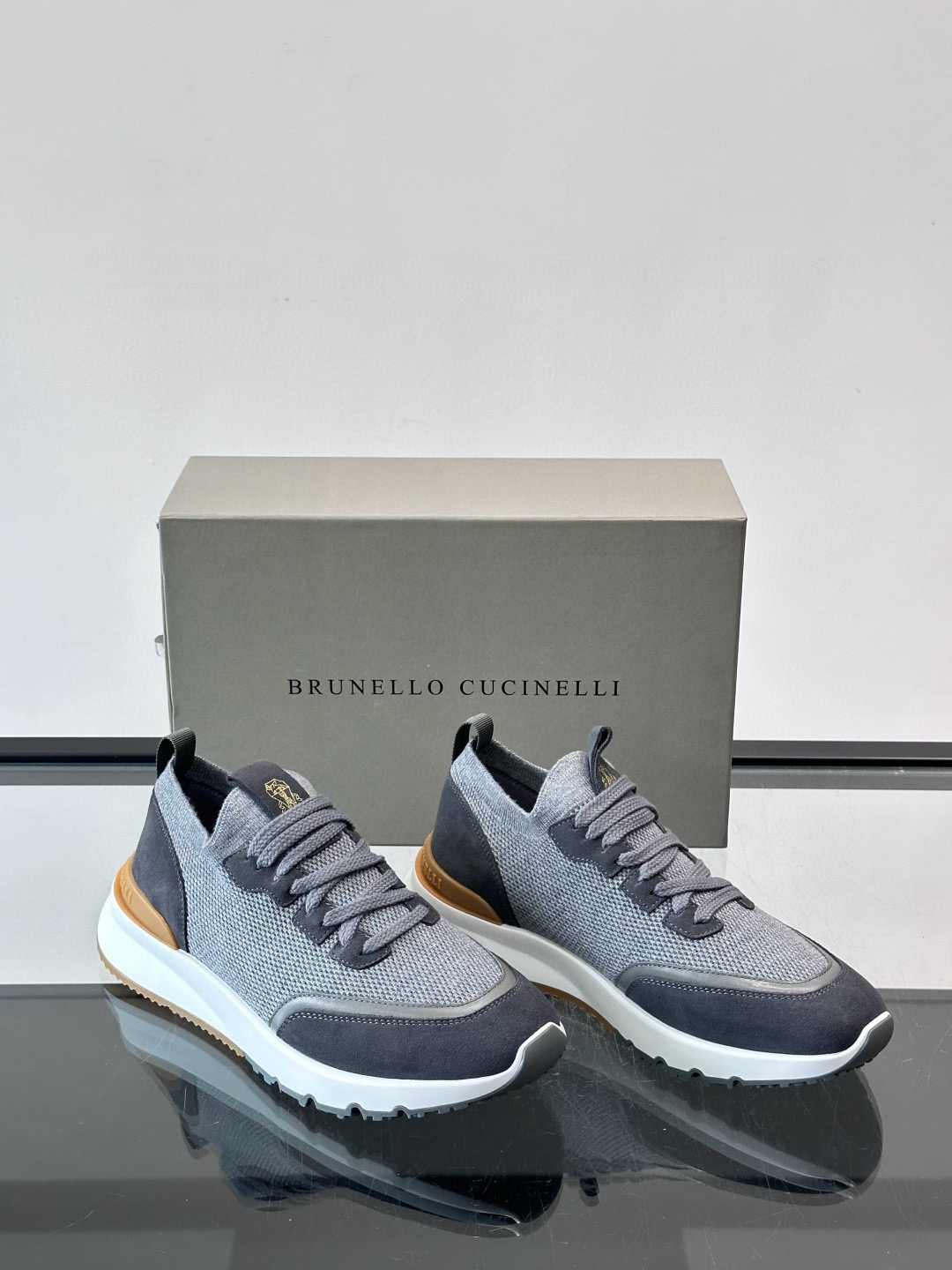 브루넬로 쿠치넬리 Brunello Cucinelli 스니커즈