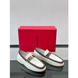 살바토레 페라가모 Salvatore Ferragamo 로퍼