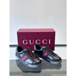 구찌 Gucci 스니커즈