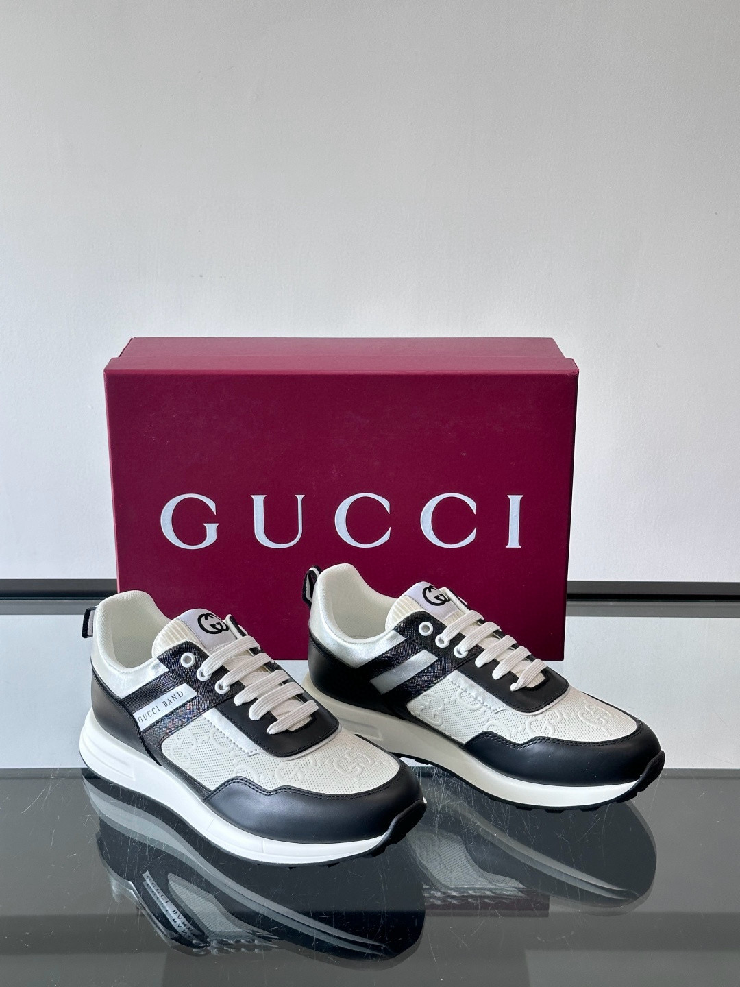 구찌 Gucci 스니커즈