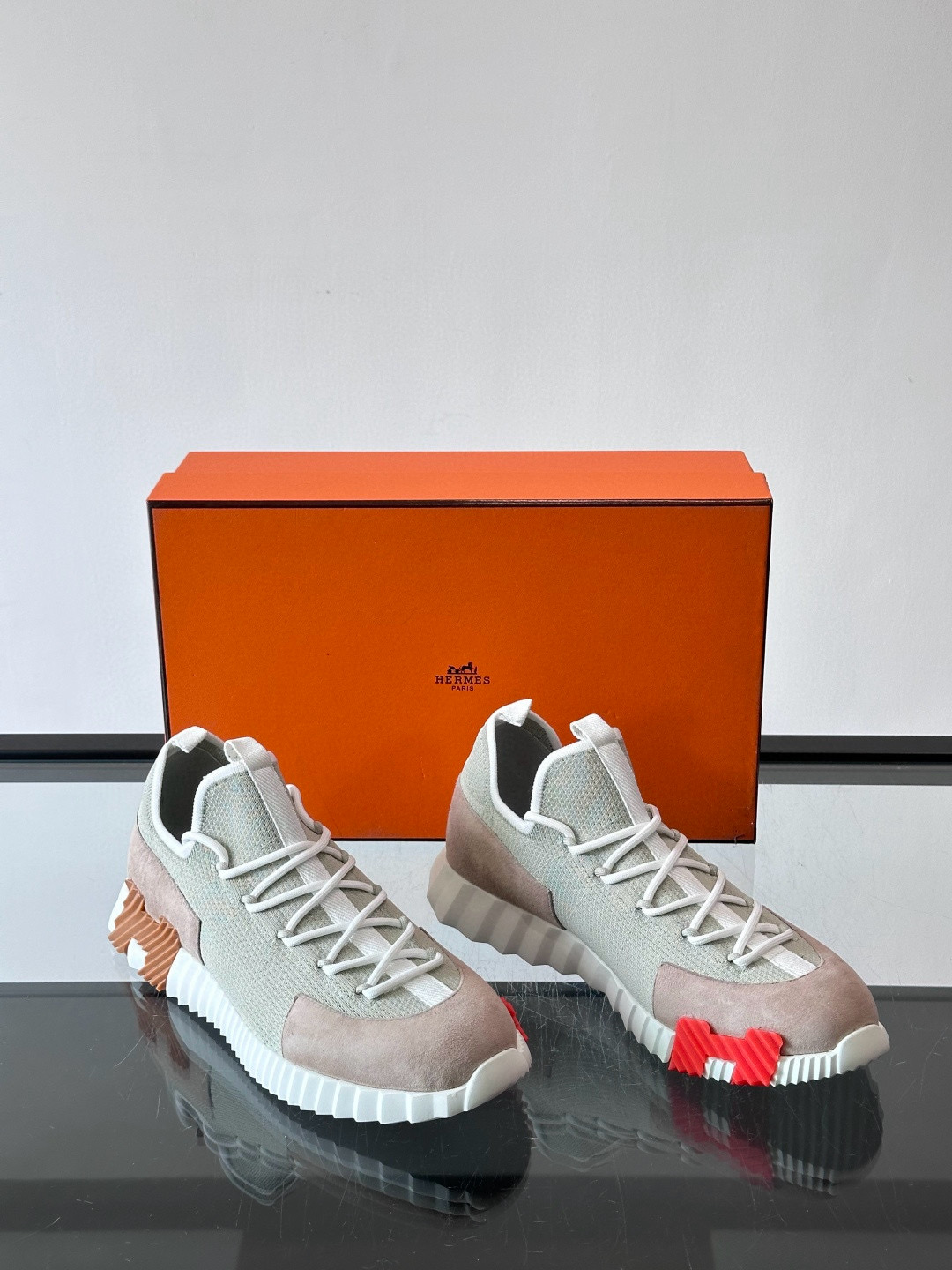 에르메스 Hermes Birkenstock 스니커즈