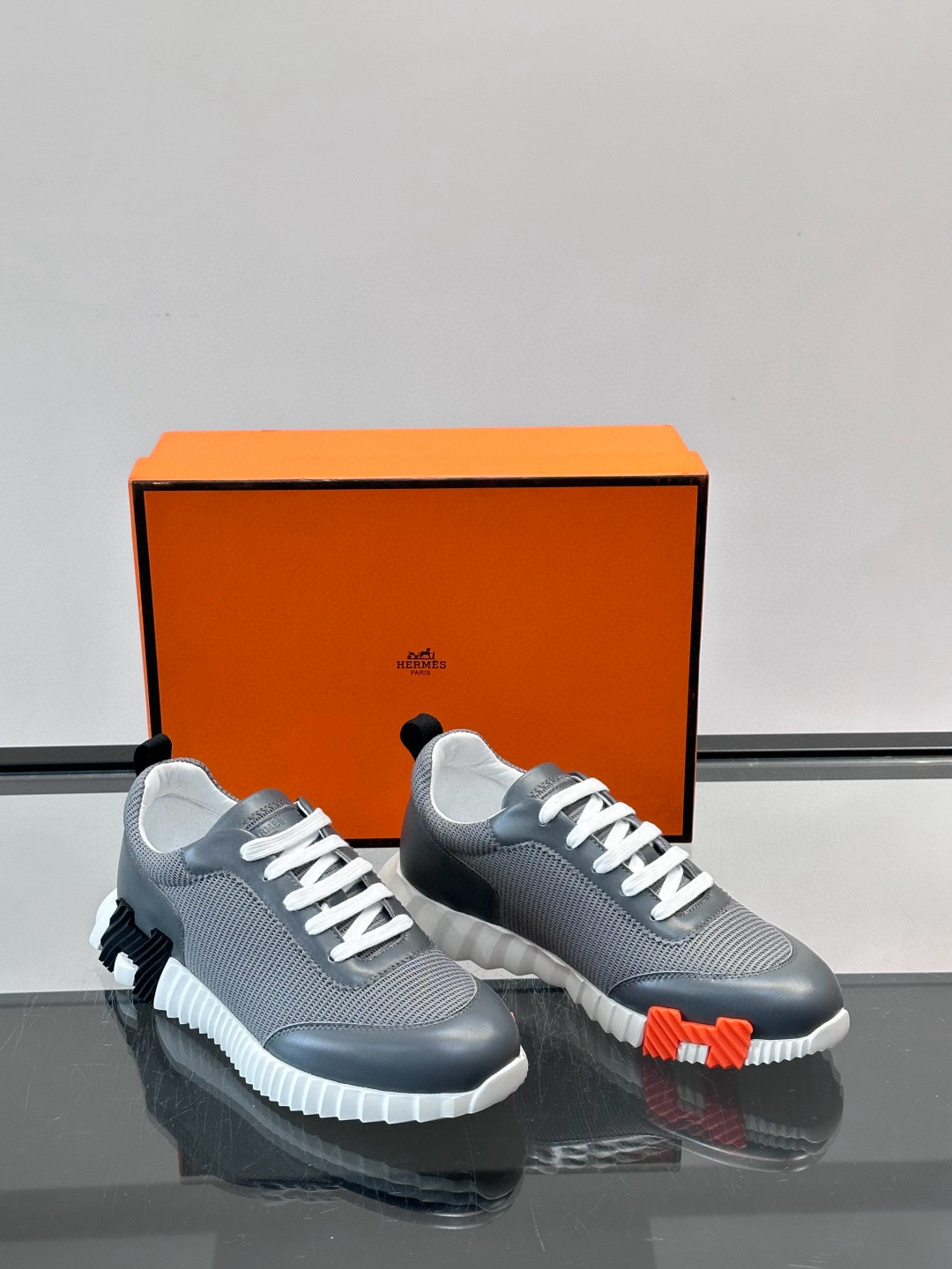 에르메스 Hermes Bouncing 스니커즈