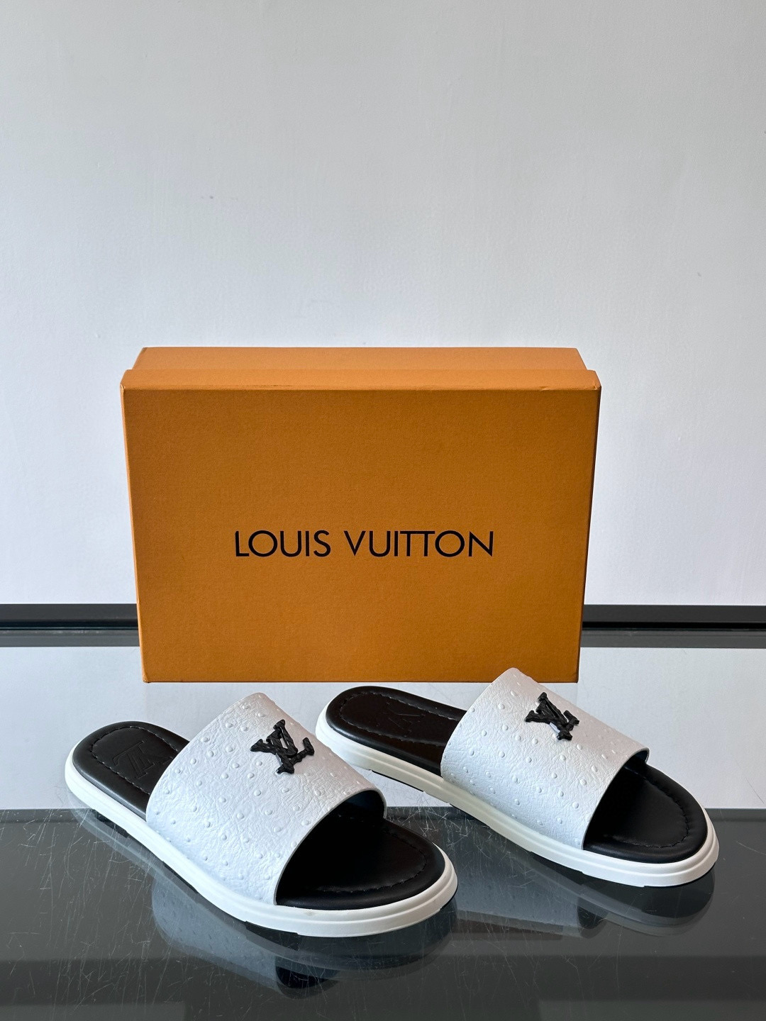 루이비통 Louis Vuitton Arrival 슬리퍼