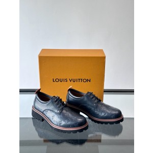 루이비통 Louis Vuitton Moments 로퍼