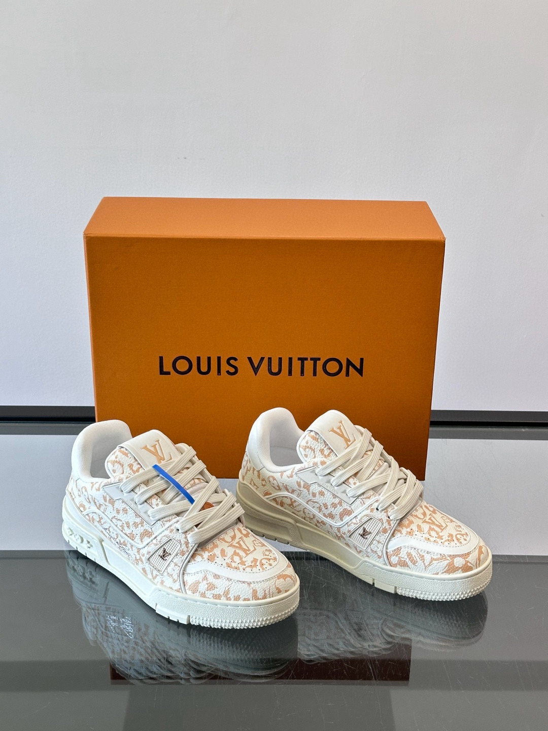 루이비통 Louis Vuitton Trainer 스니커즈