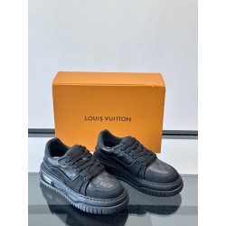 루이비통 Louis Vuitton 스니커즈