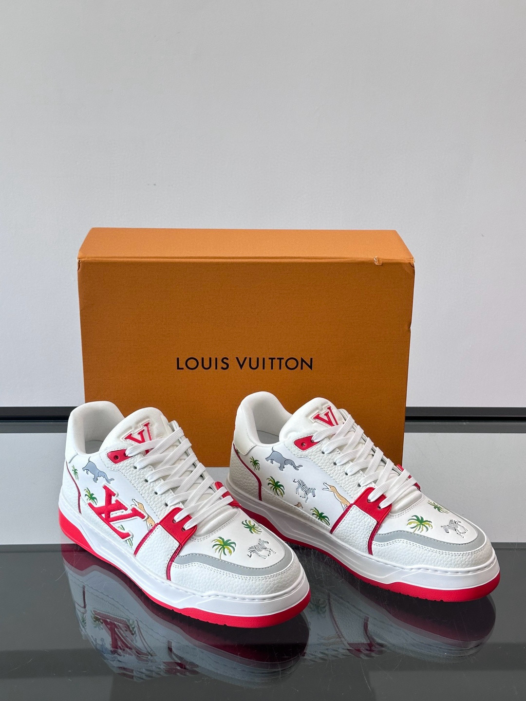 루이비통 Louis Vuitton 스니커즈