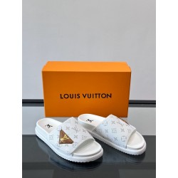 루이비통 Louis Vuitton 슬리퍼