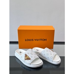 루이비통 Louis Vuitton 슬리퍼