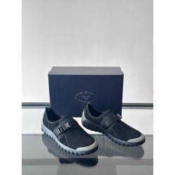 프라다 Prada 스니커즈