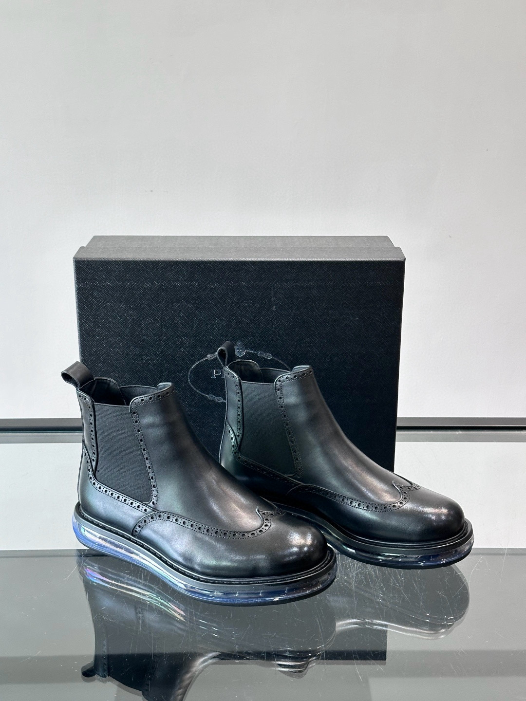 프라다 Prada 앵클 부츠