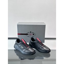 프라다 Prada 스니커즈