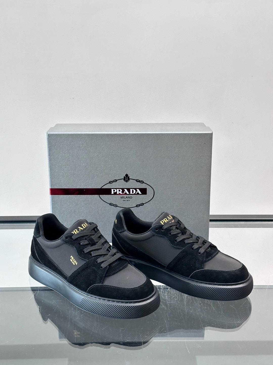 프라다 Prada 스니커즈