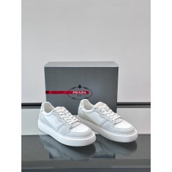 프라다 Prada 스니커즈