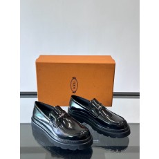 토즈 TOD'S 로퍼
