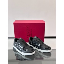 발렌티노 Valentino 스니커즈