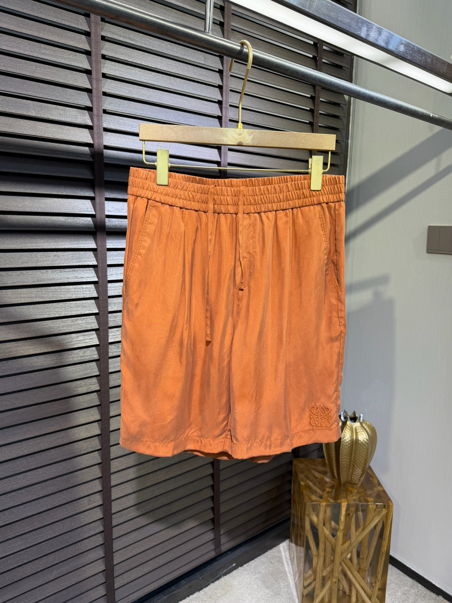 로에베 LOEWE 반바지