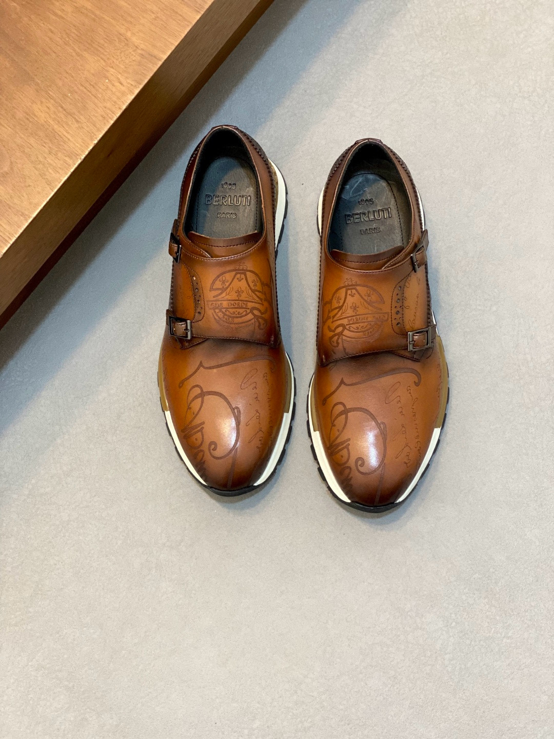벨루티 Berluti 로퍼 슈즈