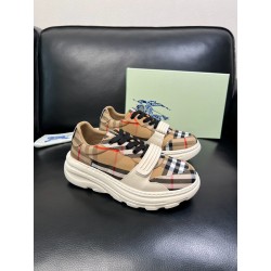 버버리 Burberry 스니커즈