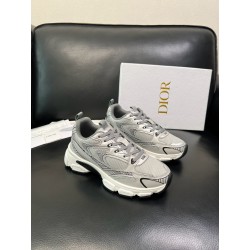 디올 Dior 스니커즈