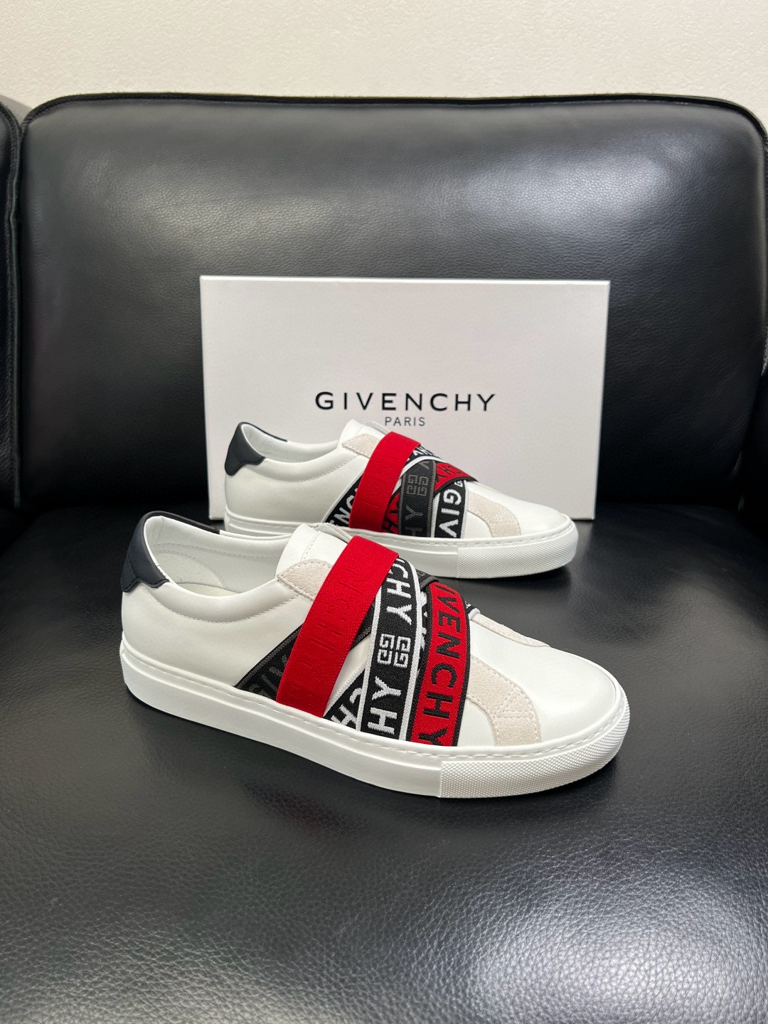 지방시 Givenchy 스니커즈