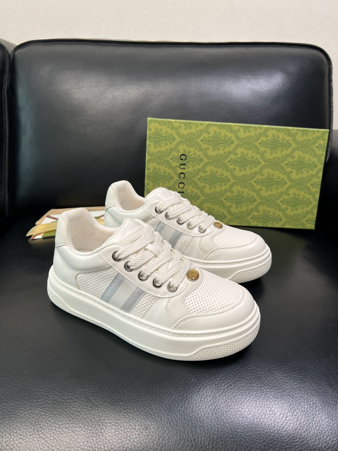 구찌 Gucci 스니커즈