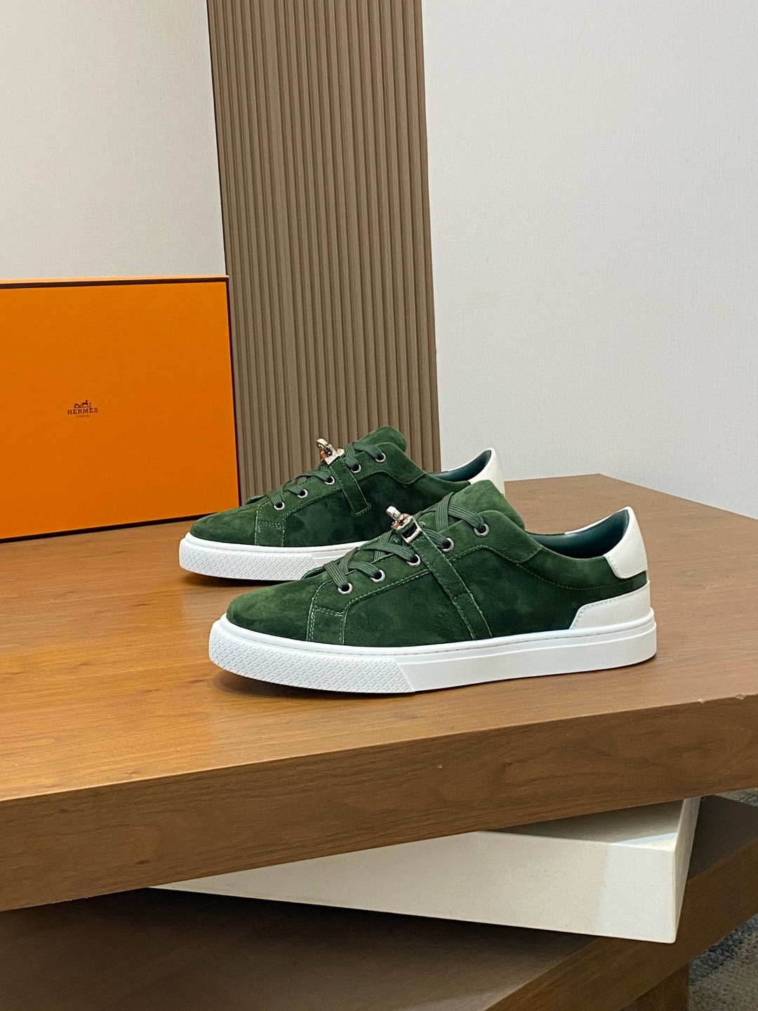 에르메스 Hermes 스니커즈