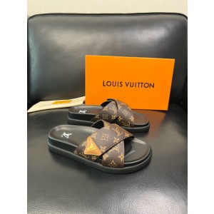 루이비통 Louis Vuitton 슬리퍼