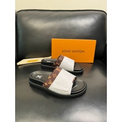 루이비통 Louis Vuitton 슬리퍼