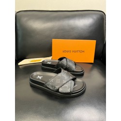 루이비통 Louis Vuitton 슬리퍼