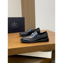 프라다 Prada 로퍼