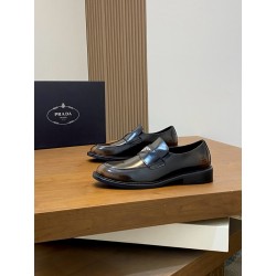 프라다 Prada 로퍼