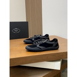 프라다 Prada 스니커즈