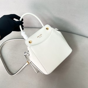 프라다 Prada 1BD496 Carry 캐리 미니 가죽 핸드백 White 21cm