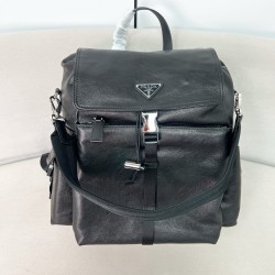 프라다 Prada 2VZ118 Explore 가죽 백팩 Black 37cm