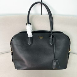 프라다 Prada 1BG600 Soft 라지 가죽 토트백 Black 35cm