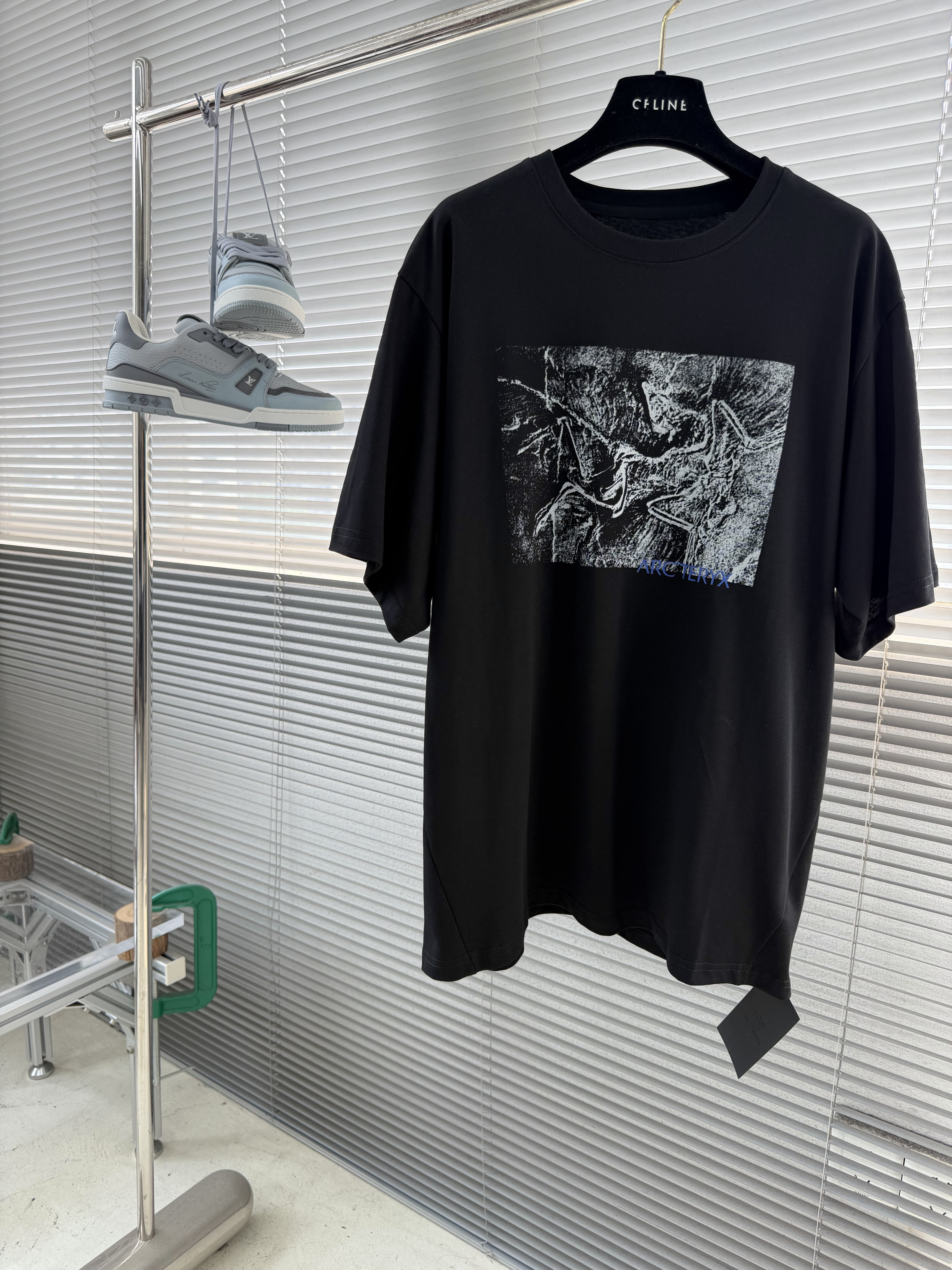 아크테릭스 ARC'TERYX 반팔 티셔츠